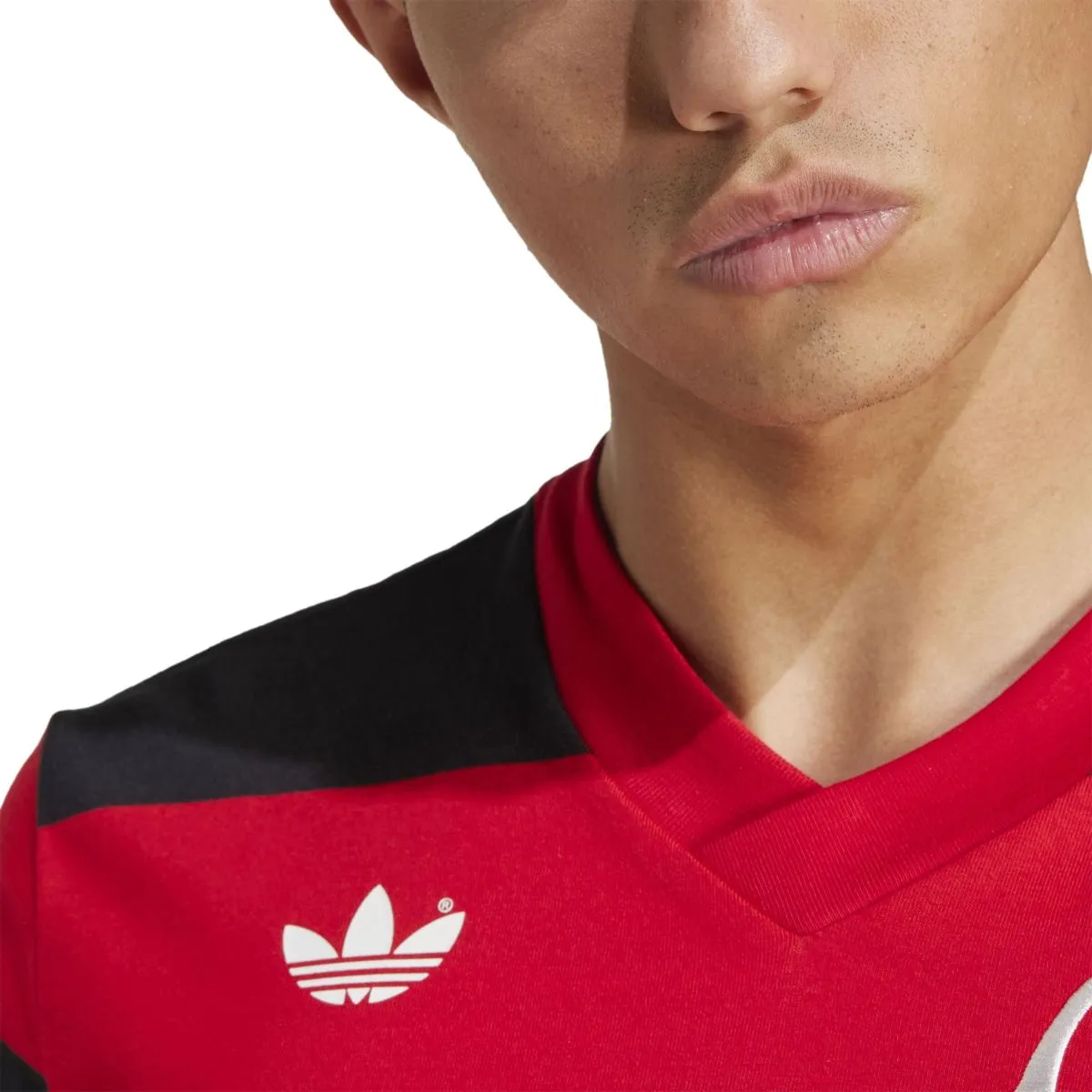 Camisa Flamengo Comemorativa 81 Adidas 2025